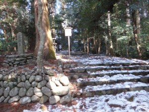 大雪の後の多岐原神社