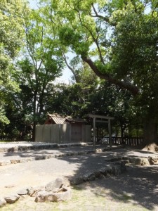 清野井庭神社