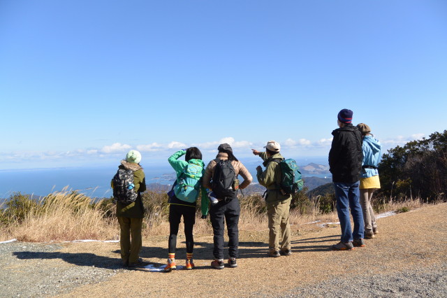 朝熊ヶ岳（朝熊山）山頂から富士山方向を望む
