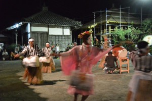 麻加江かんこ踊り、念仏おどり（慶林寺）