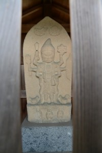 青面金剛石像（(1)-1 庚申塚）