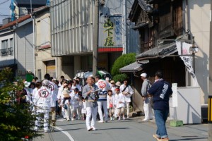 河邊七種神社のお白石持行事（伊勢市河崎）