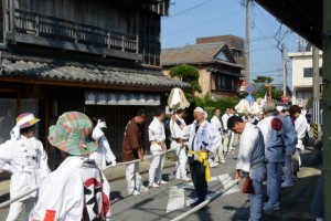 河邊七種神社のお白石持行事（伊勢市河崎）