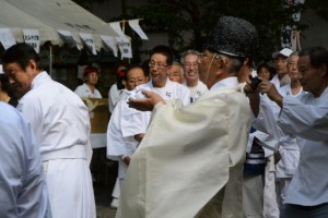 河邊七種神社のお白石持行事（伊勢市河崎）