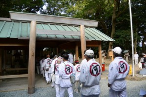 河邊七種神社のお白石持行事（伊勢市河崎）