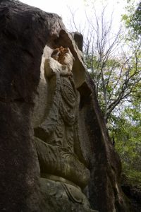 県指定文化財 彫刻 磨崖 聖観音立像（石山観音）