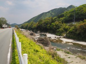 櫛田川の沈下橋（柿野小学校付近）