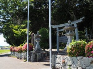 石前神社（松阪市中万町）