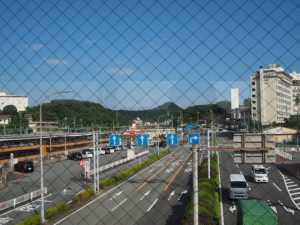 鳥羽駅の跨線橋からの風景
