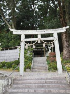 石前神社（松阪市中万町）